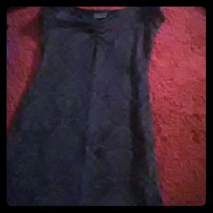 Im selling my black and gray short dress